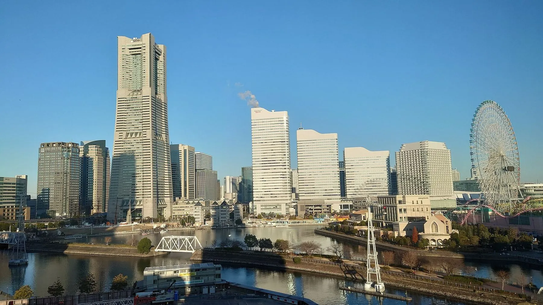 みなとみらい21の街並み