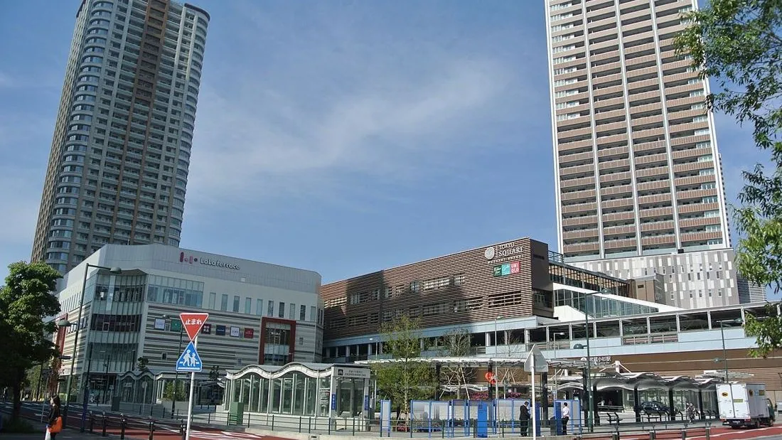 武蔵小杉駅東口
