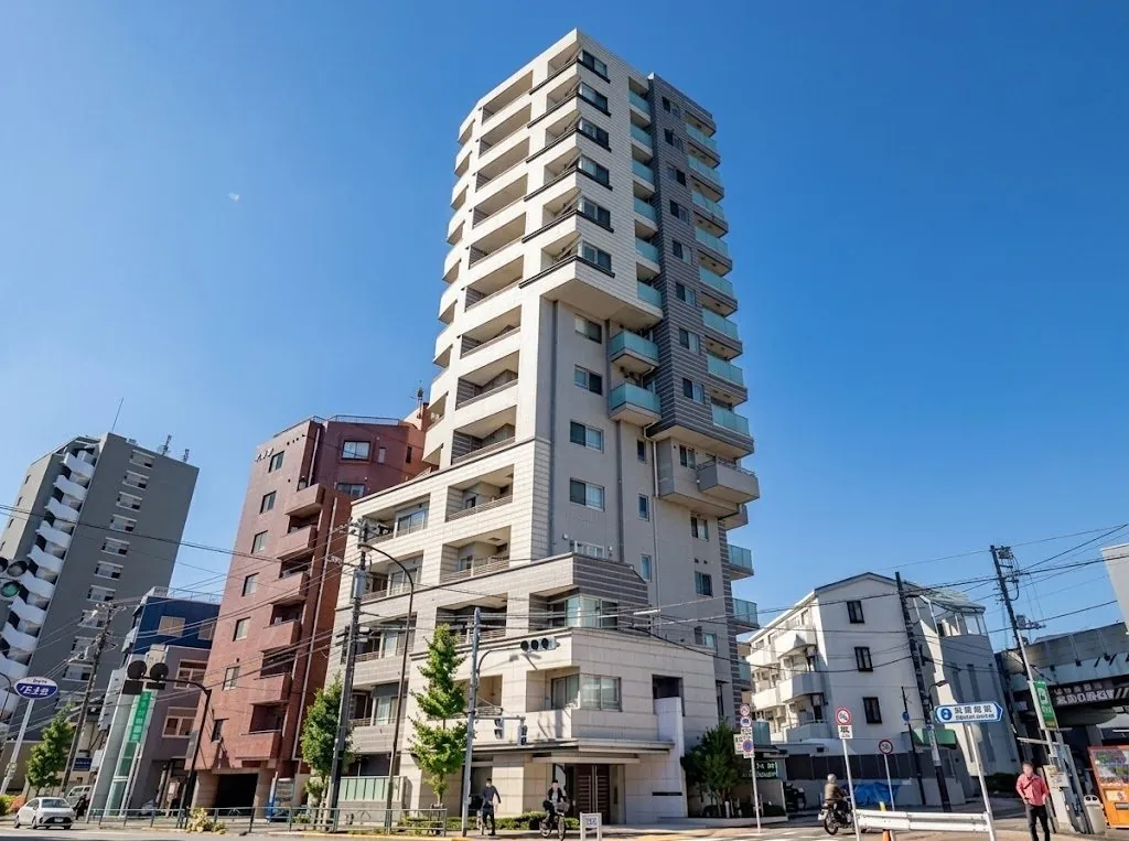 クレストラフィーネ旗の台 外観